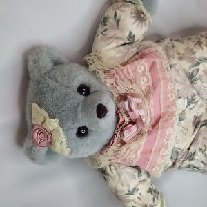 Blue Bear Dandee Floral Outfit Beige Lace Vintage Early 90s Plush Teddy